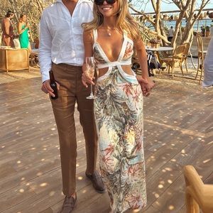 SIGNIFICANT OTHER MAGDA MIDI DRESS FLORAL SIZE 6us